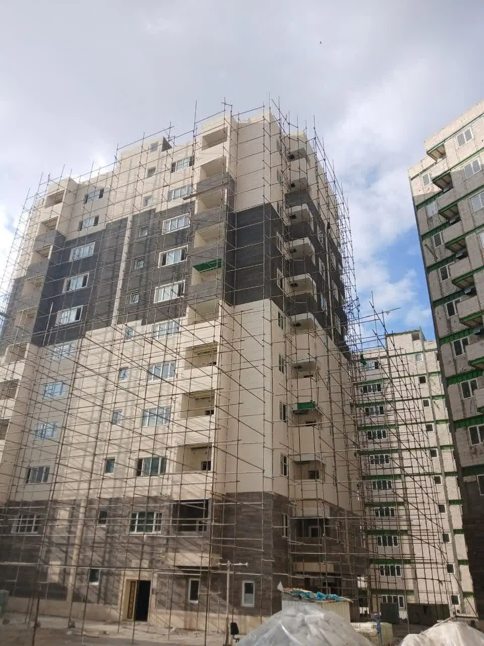 امتیاز آپارتمان کوی امام رضا.اول ۶۰متری