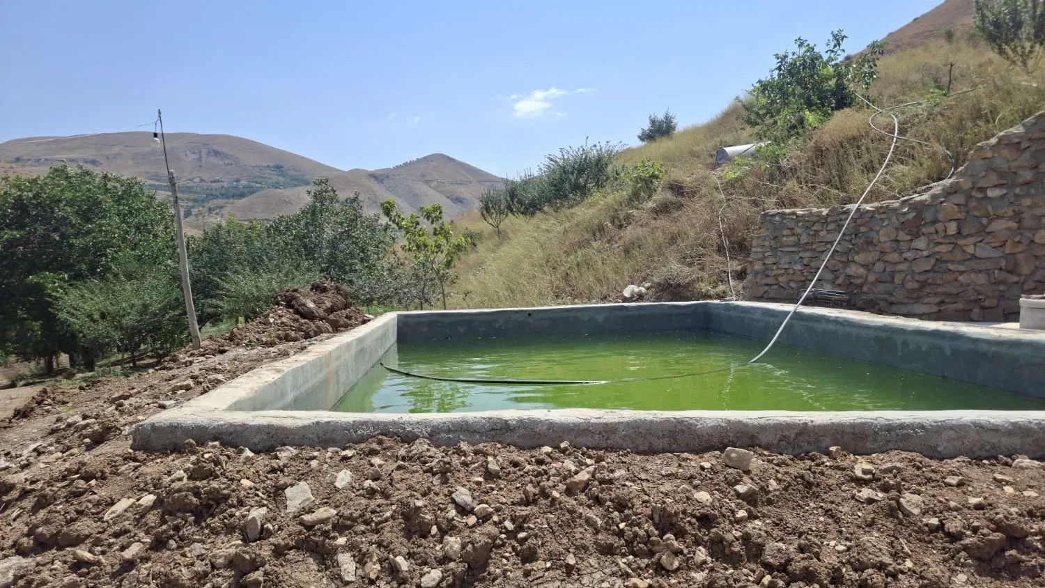 باغ ۷۰ هزار متر در دل کوه ویو ابدی