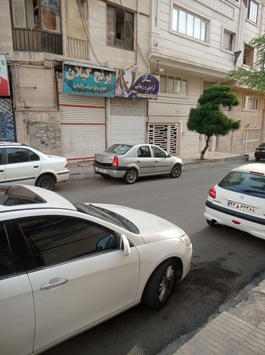 فروش مغازه 16 و رهن اجاره خیابان قلم چهاراه بهاران