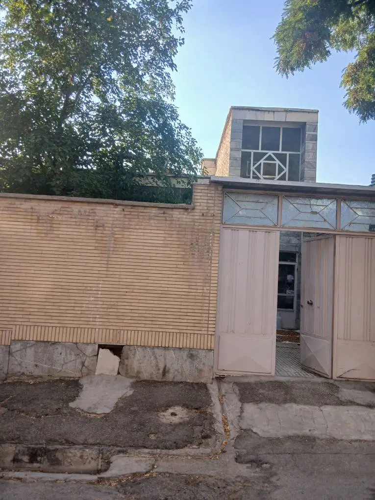 خانه کلنگی خیابان تختی