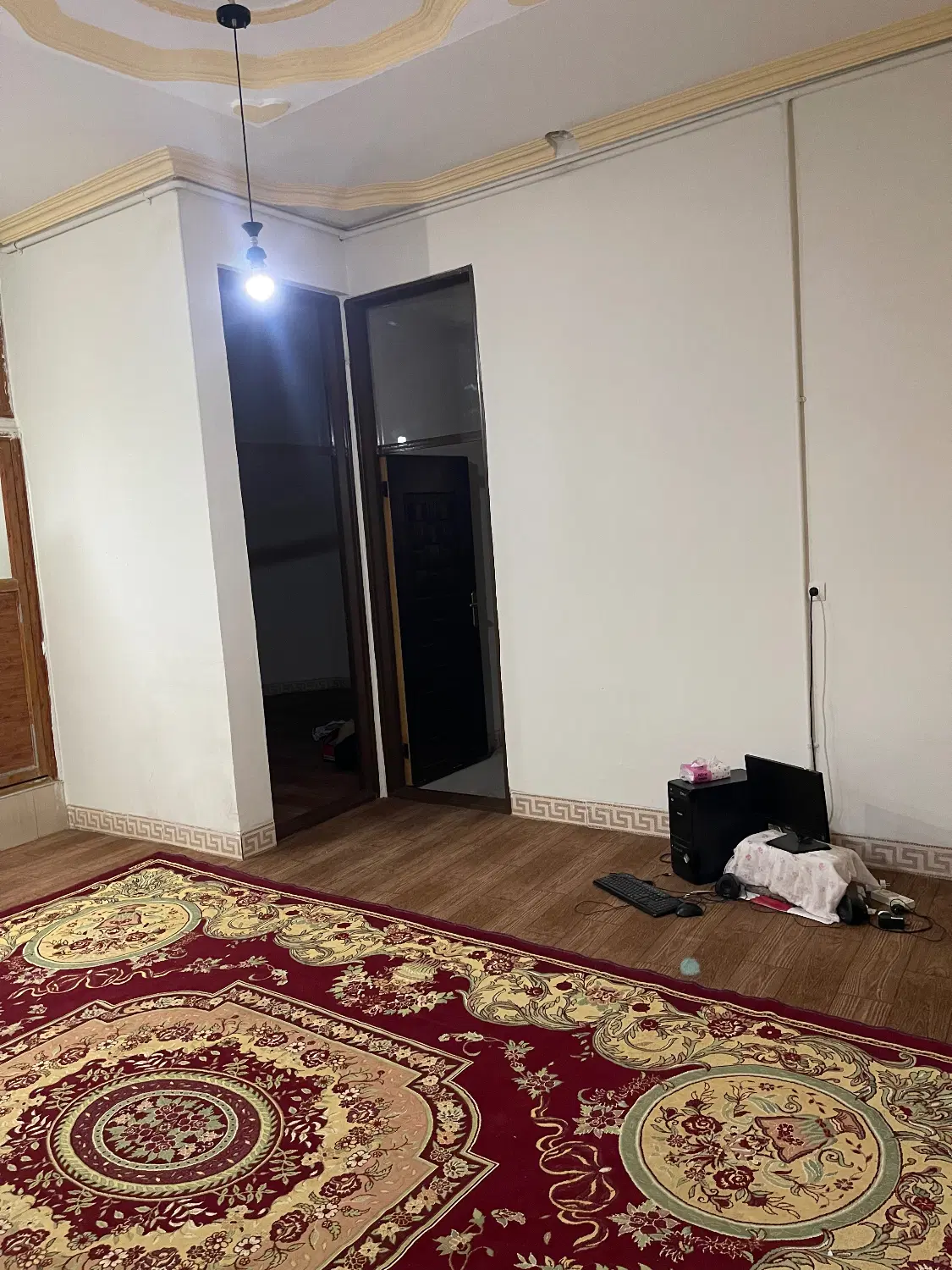 خانه دو طبقه شرف آباد