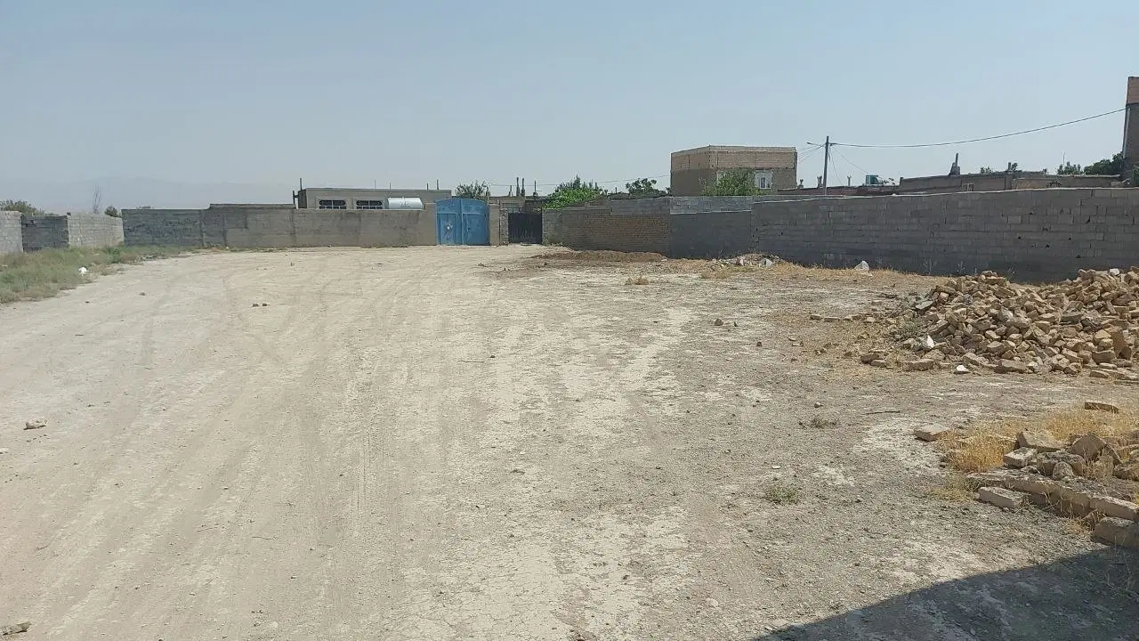 زمین مسکونی