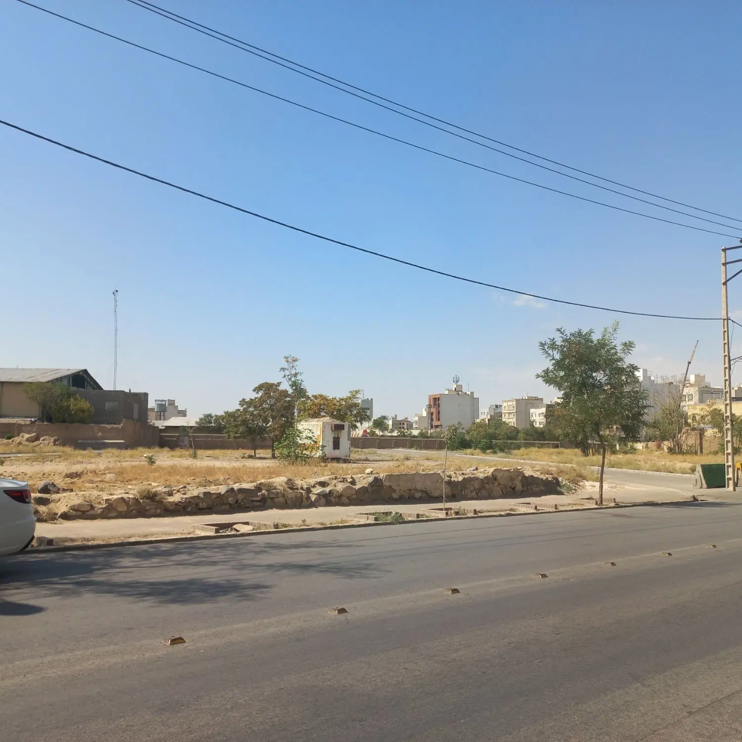 زمین۳۹۰ متری _مناسب سازنده_سند ملکی_خیابان نسترن
