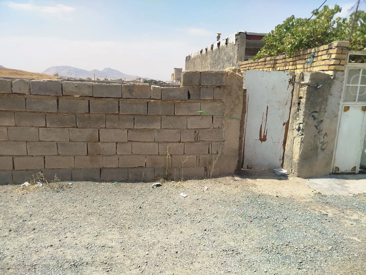 زمین عباس آباد 57متری