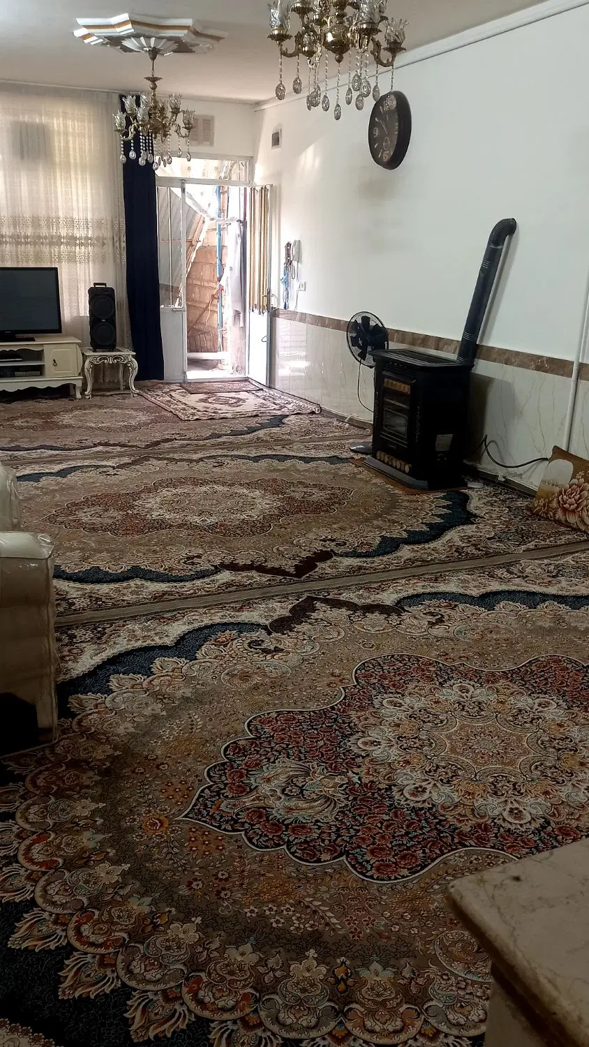 ویلای ۲۰۰متری دردوطبقه درپنجتن۸۵