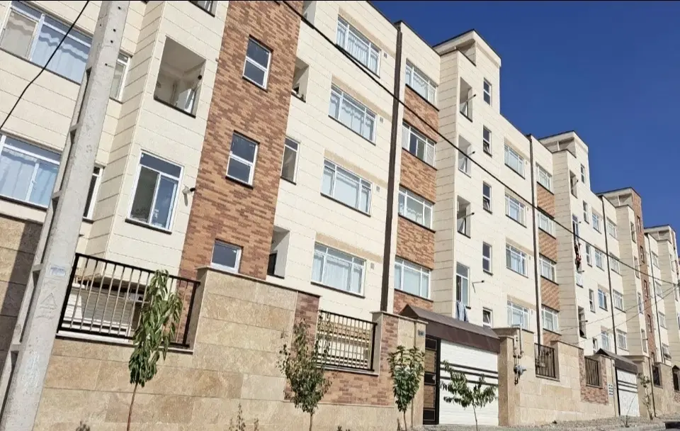 آپارتمان m4 دادگستری