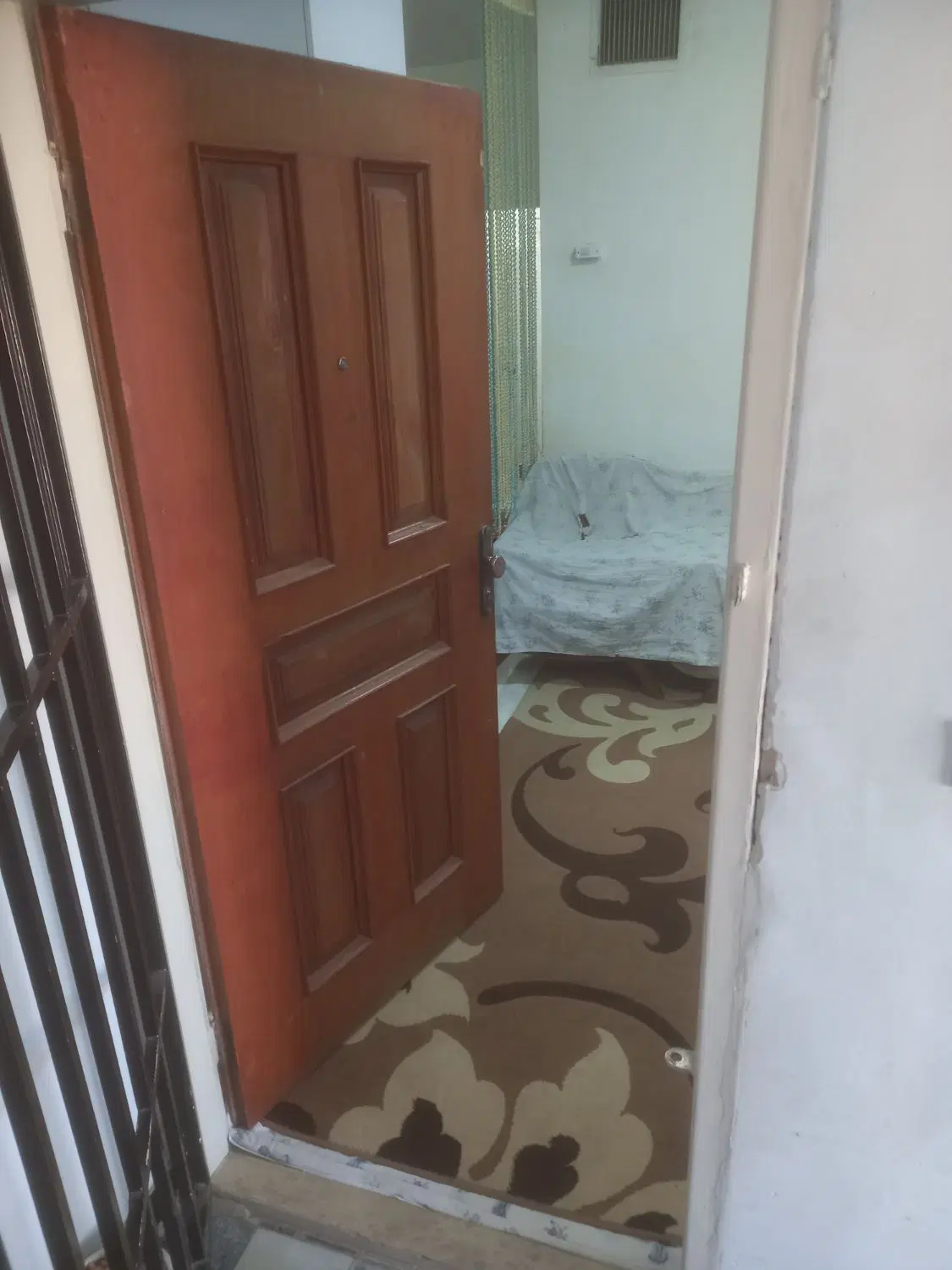 فروش یااجاره یک واحد مسکونی در کرج