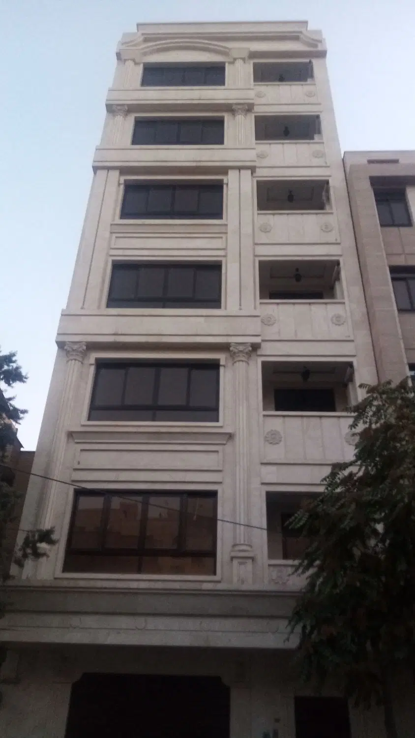 آپارتمان سنددار و وکالتی