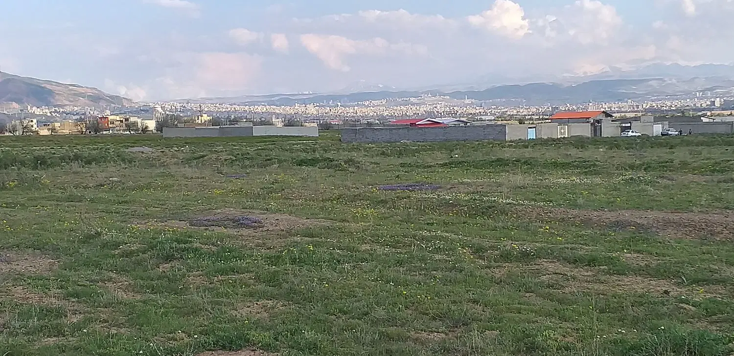 زمین در آناخاتون  ۱۷۵متر