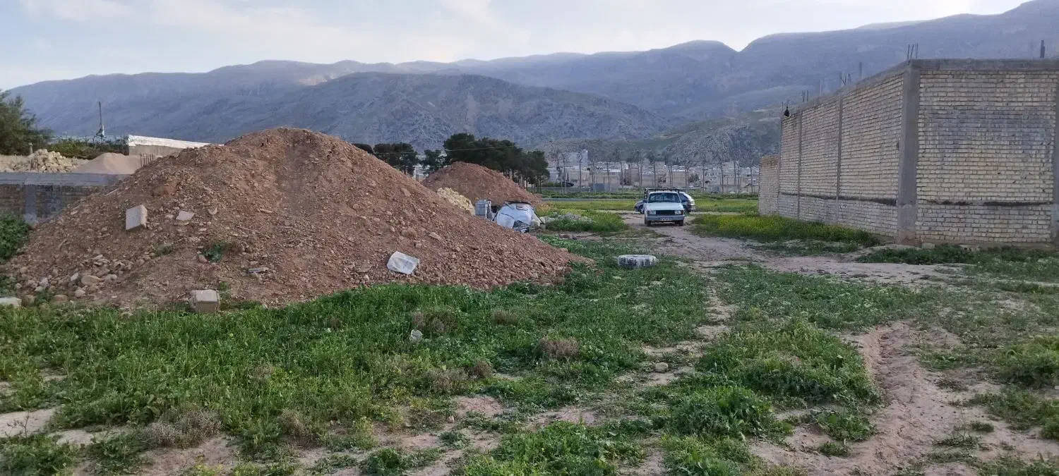 زمین کیان آباد پشت مدرسه سلامتیان