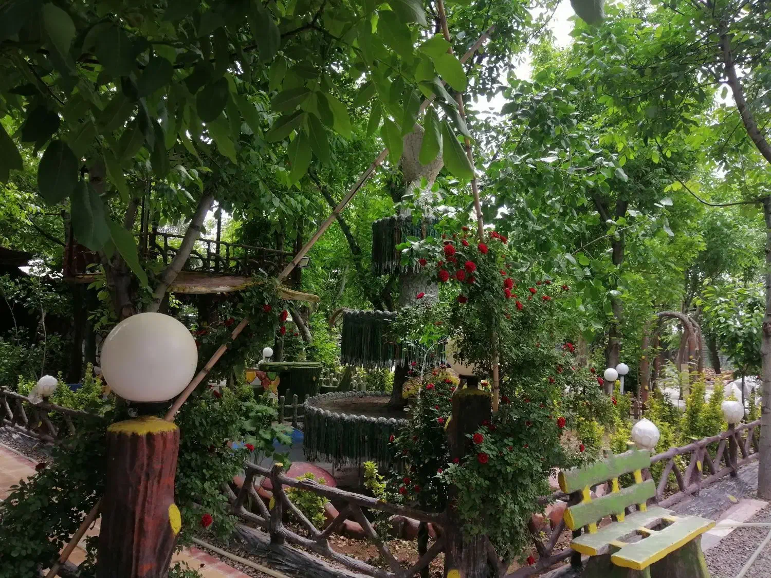 باغ رستوران