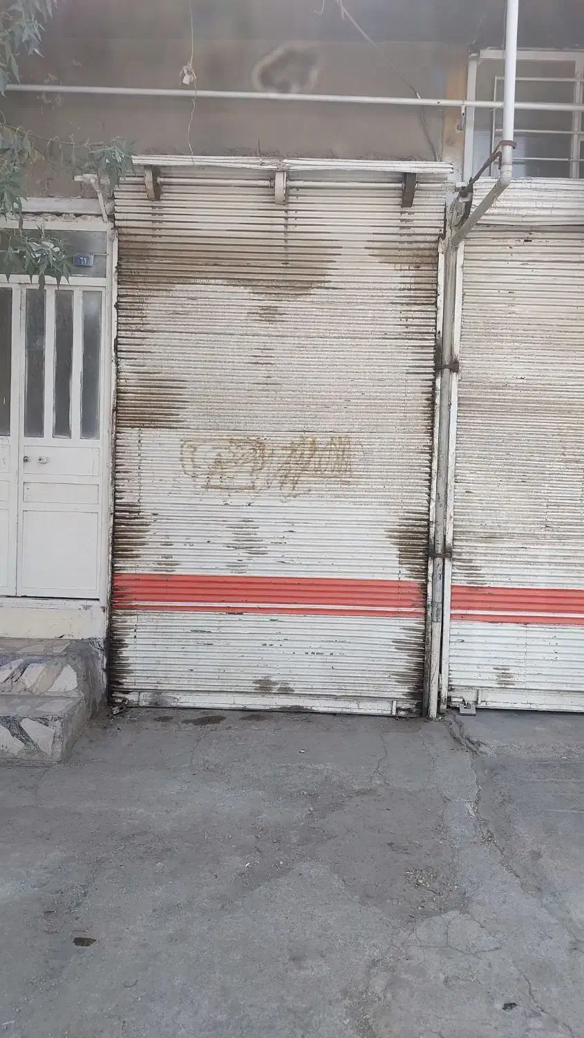 مغازه۴۸متربربلوارراهنمایی