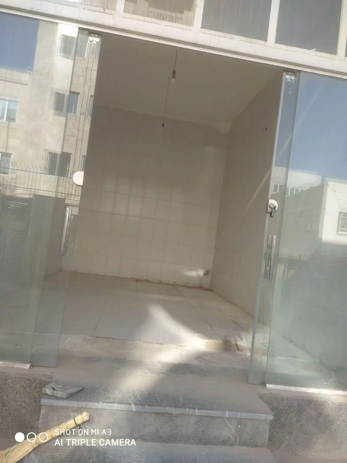 اجاره مغازه یا انبار ۲۰متری