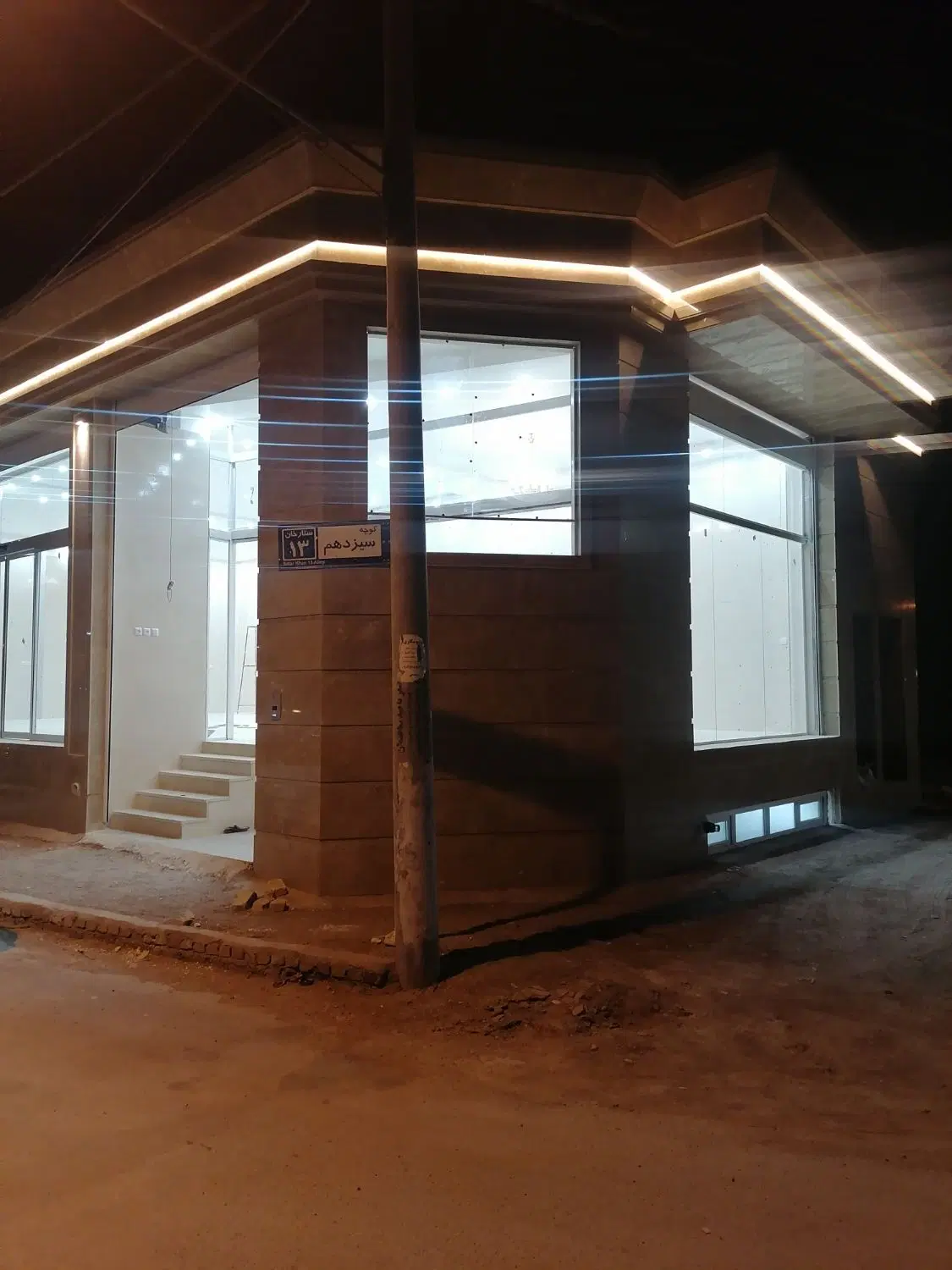 اجاره مغازه شیک روبروی کارخانه ارددانسا