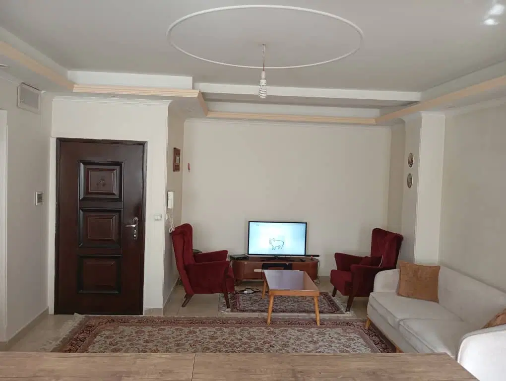 آپارتمان ۷۵ متر ویلاشهر