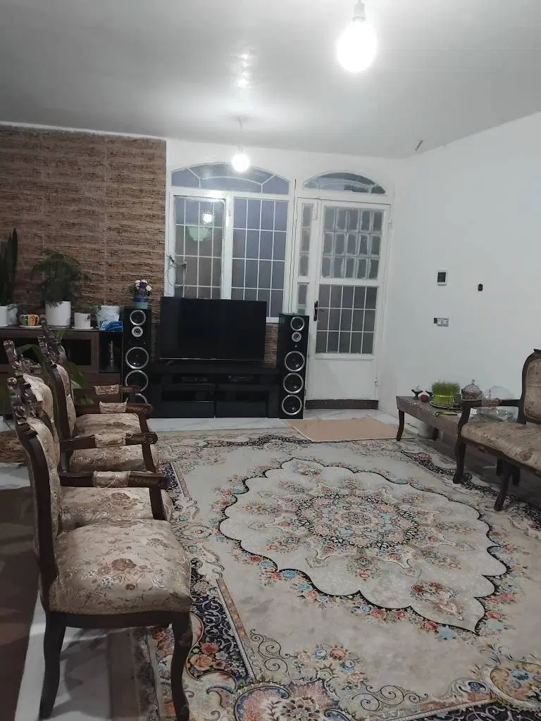 با 1میلیارد و ۶۰۰خانه بخرید