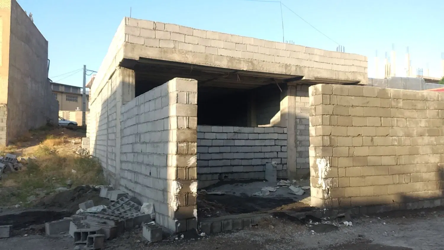 خانه ویلایی ۱۸۰متری . آپارتمان ویلا . زمین