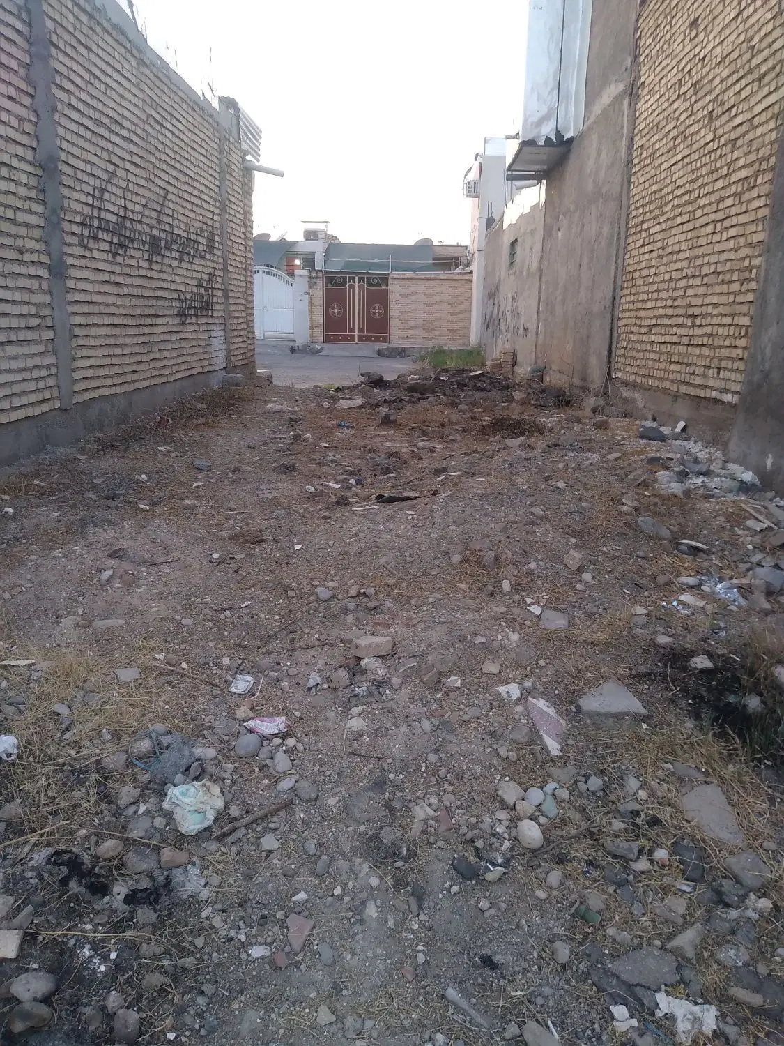 زمین مسکونی
