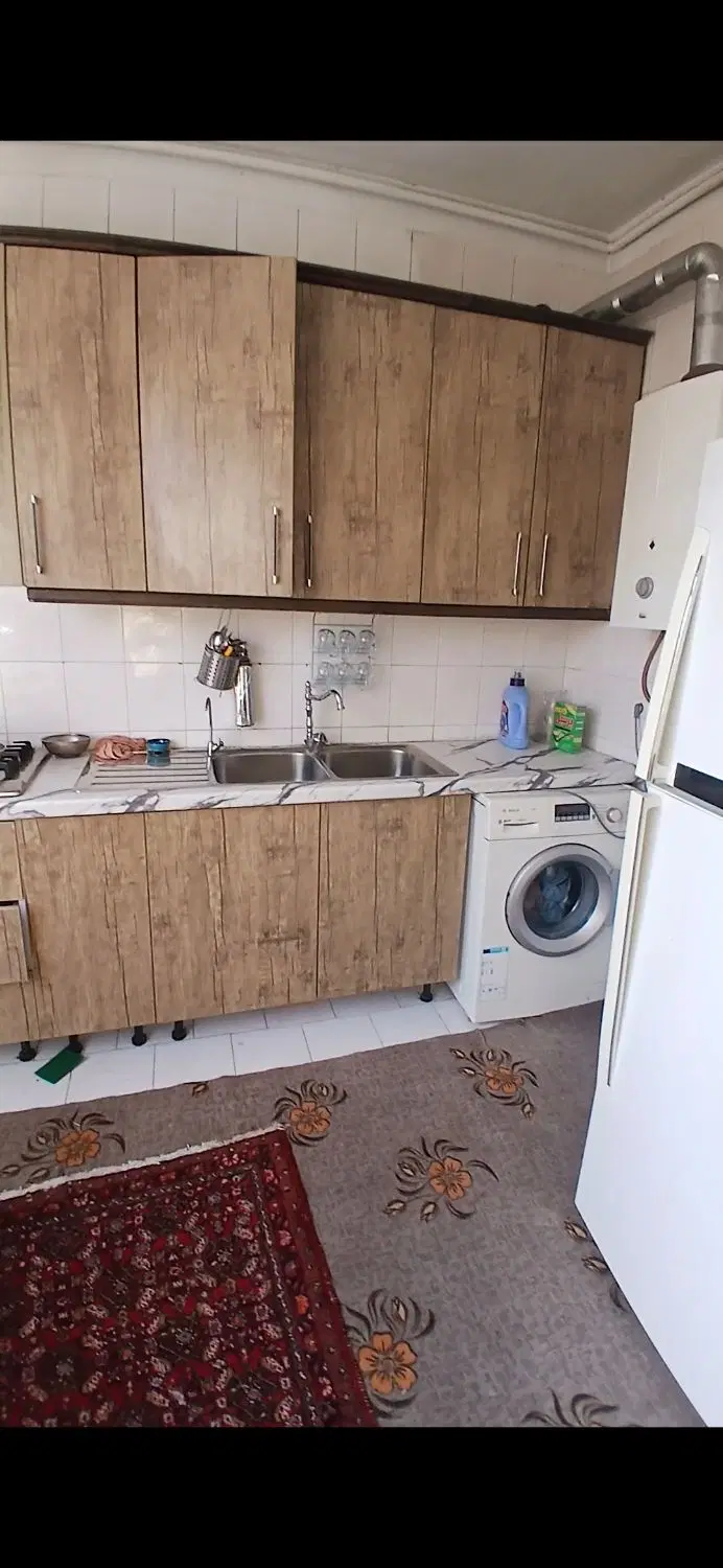۶۰ متر طبقه ۴ لوکیشن بی‌نظیر