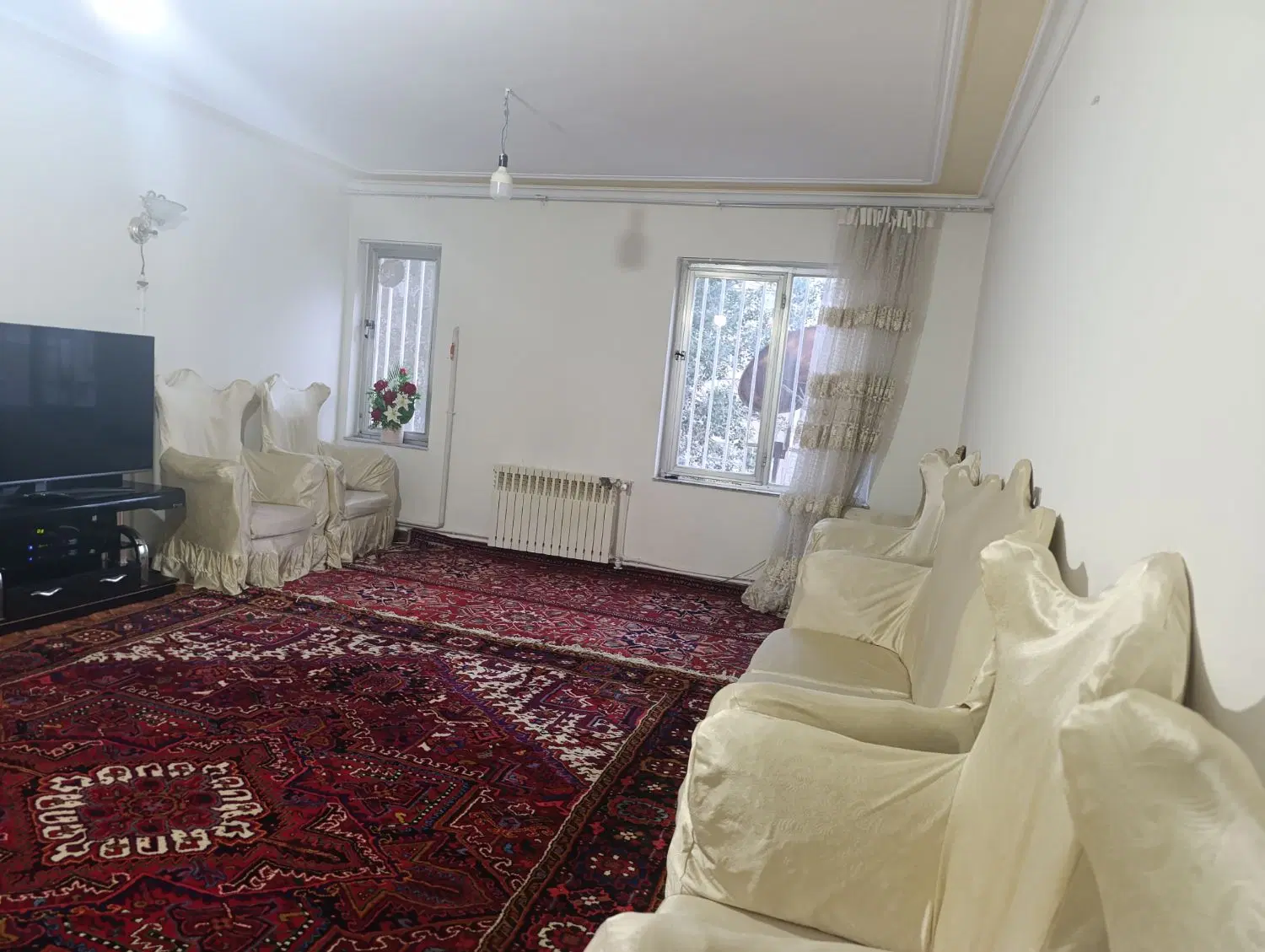 آپارتمان باغ‌میشه