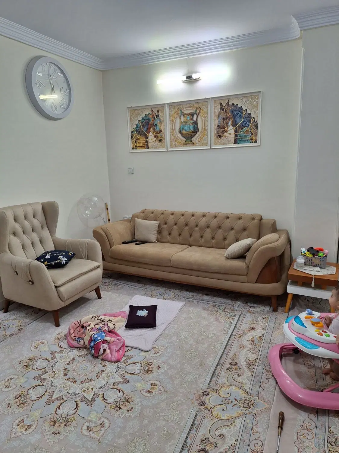 آپارتمان 60متری بالکن دار تک واحدی