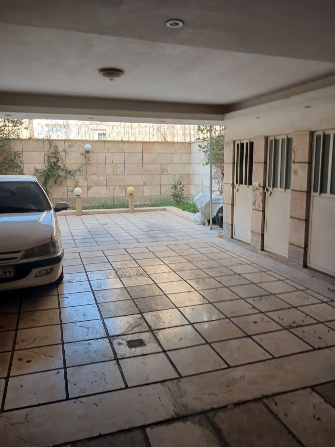 شهرک صدف (اندیشه)۱۲۷متر تک واحدی