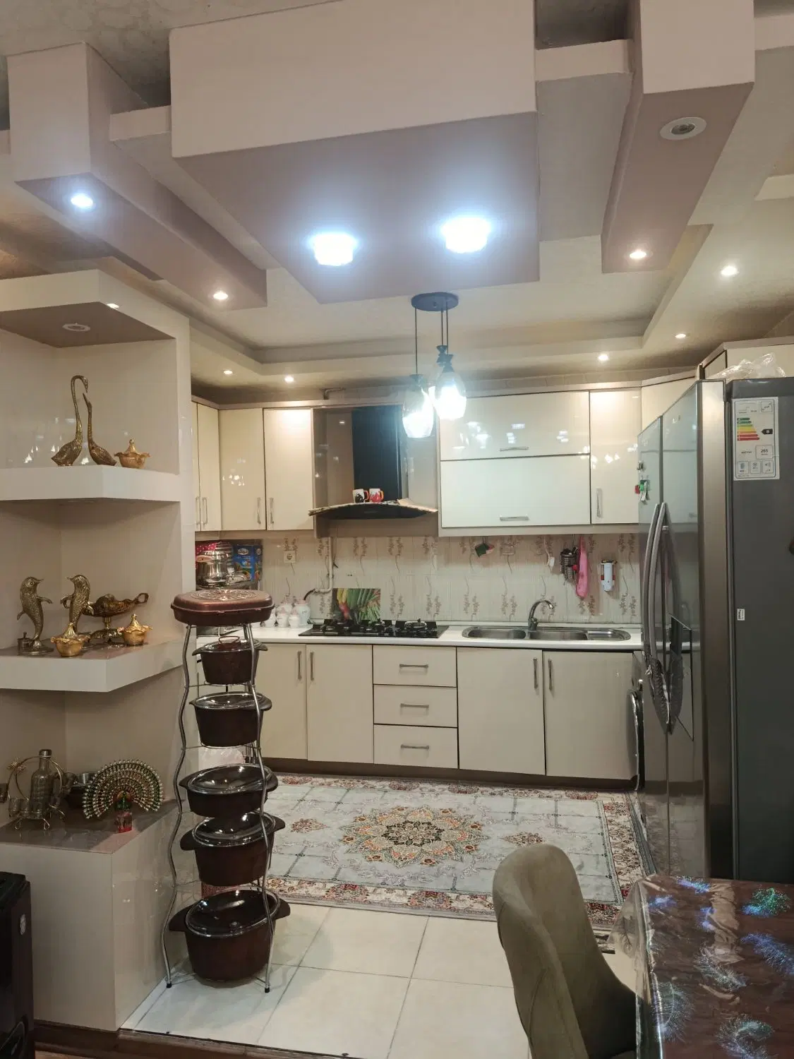 فروش آپارتمان سینا ۹ دی