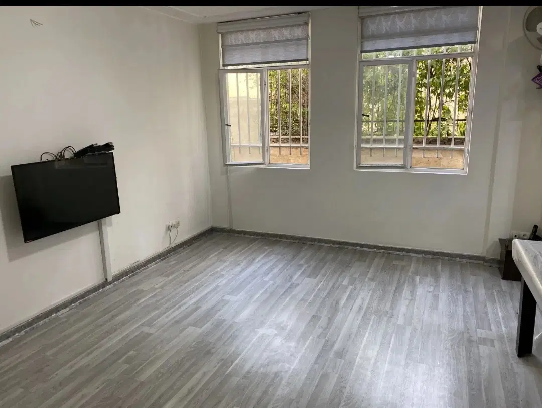 حدود ۵۳متر طبقه اول