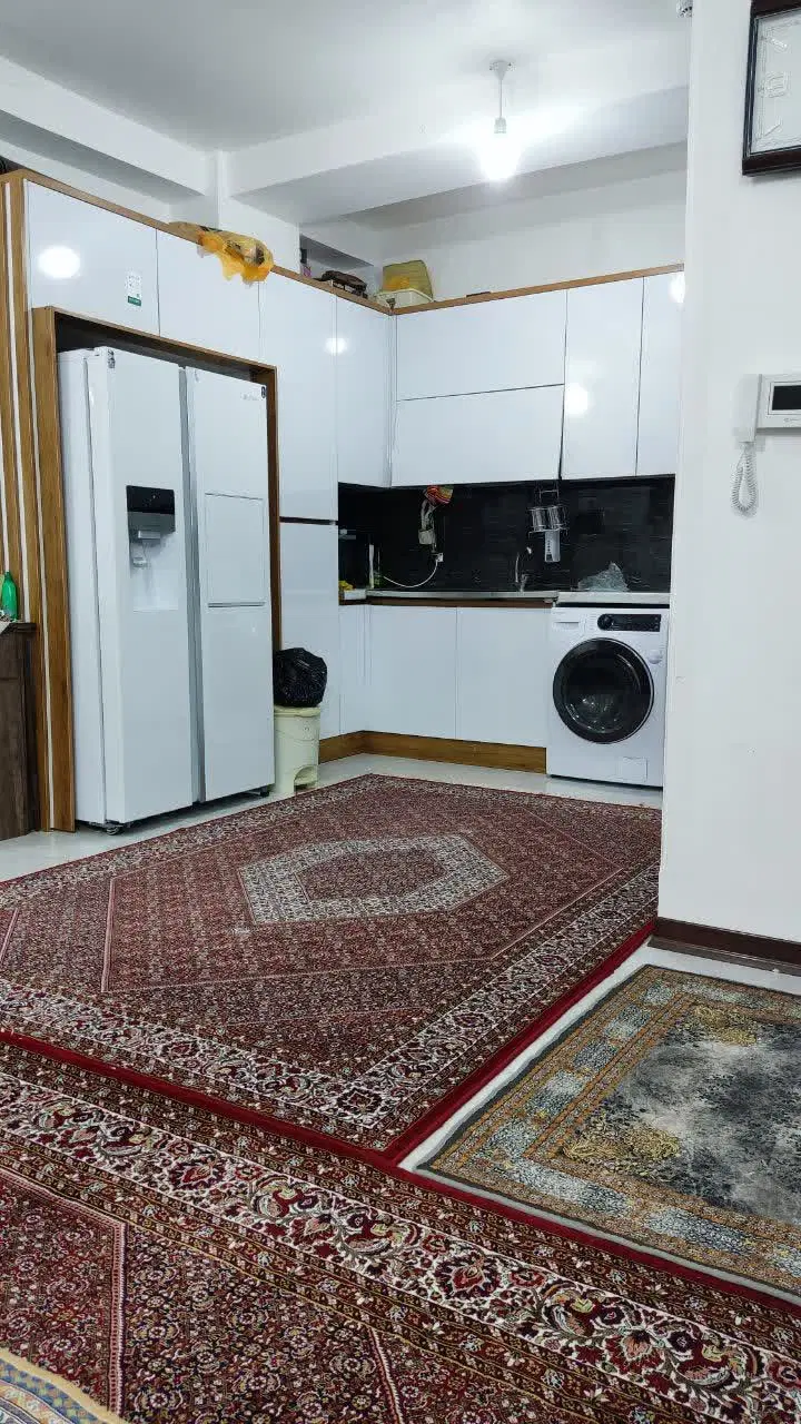 واحد آپاتمان  شیک نوساز حدودا ۱۱۰ متر