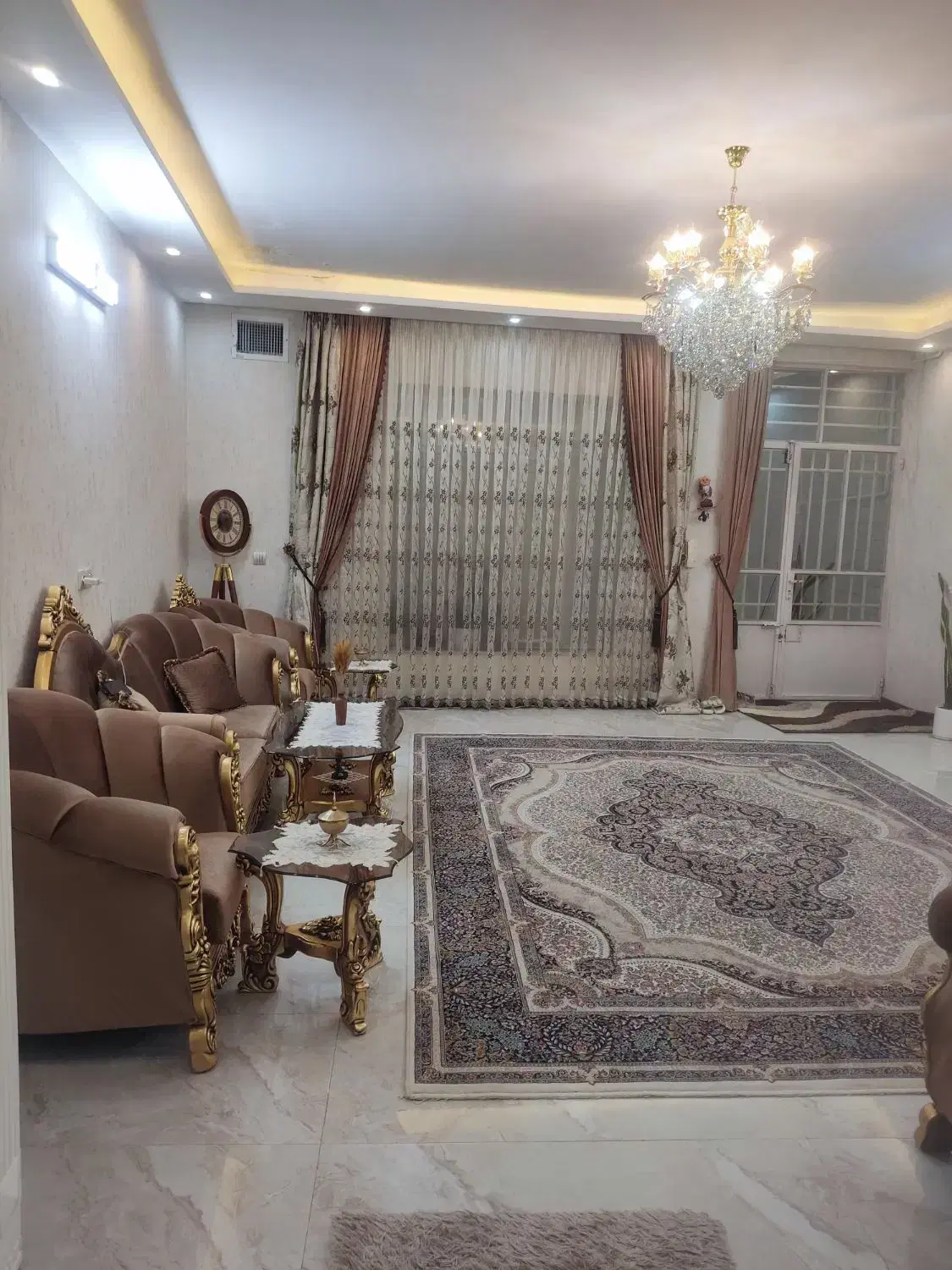 خانه ویلایی ۲۰۰ متری_ گلدیس