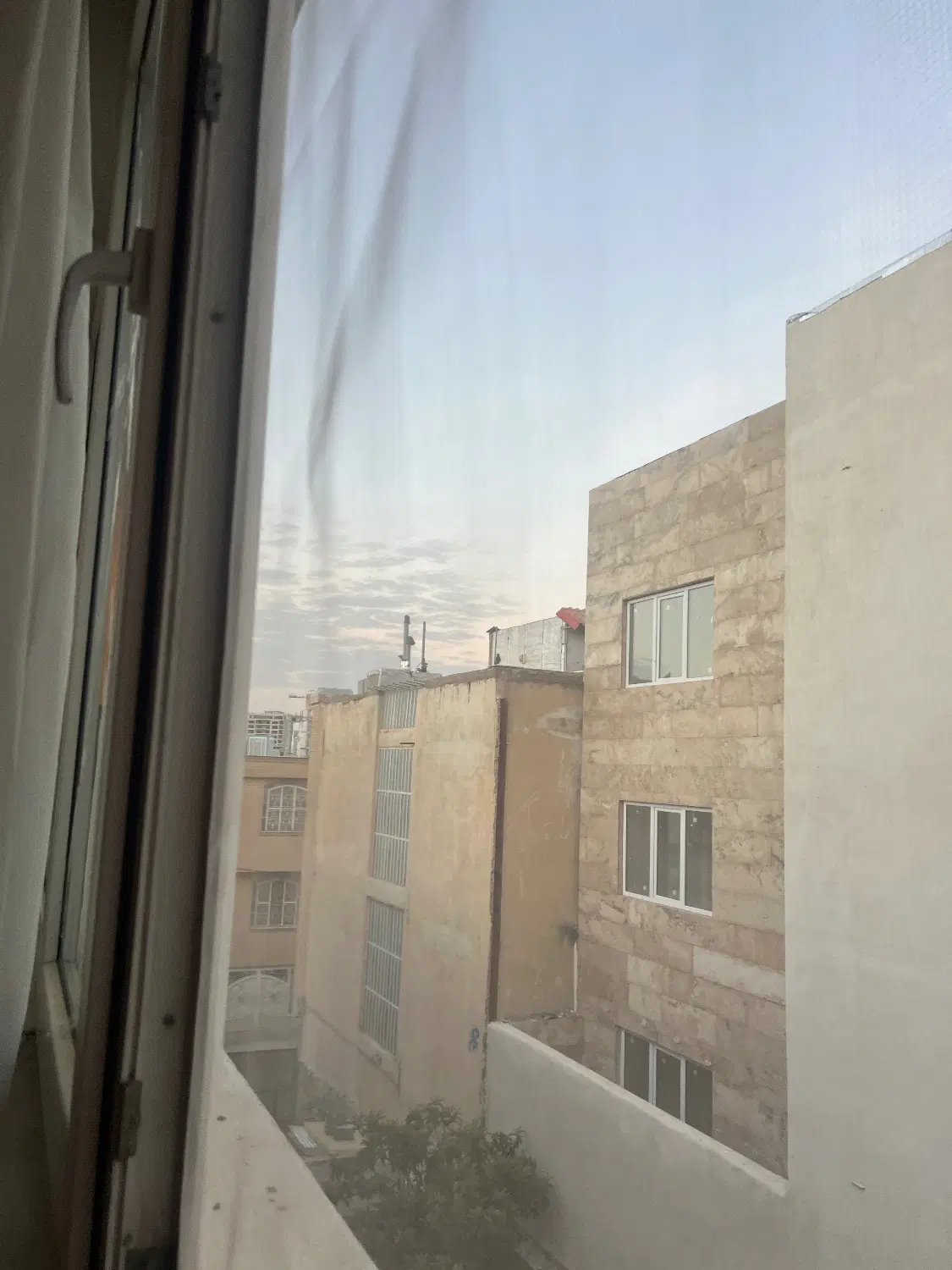 فروش سه خوابه صفر مستر دار شهرک آرین