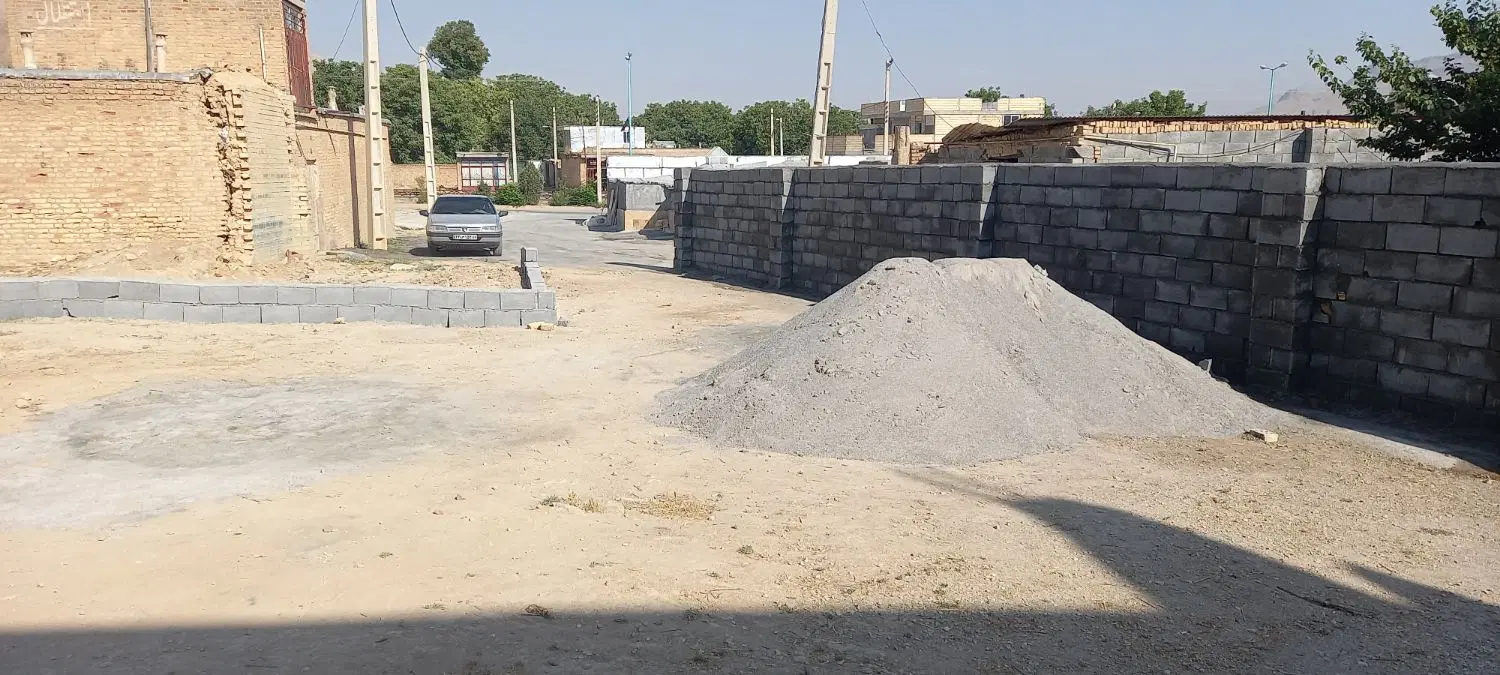 زمین مسکونی مرکزشهرگهروسندتکبرگ