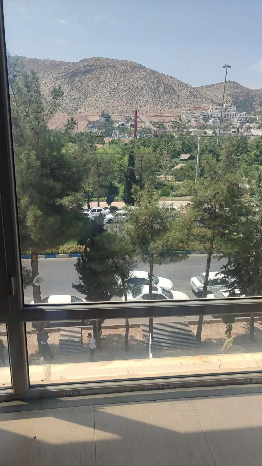 آپارتمان دو خوابه بناسازان صدرا