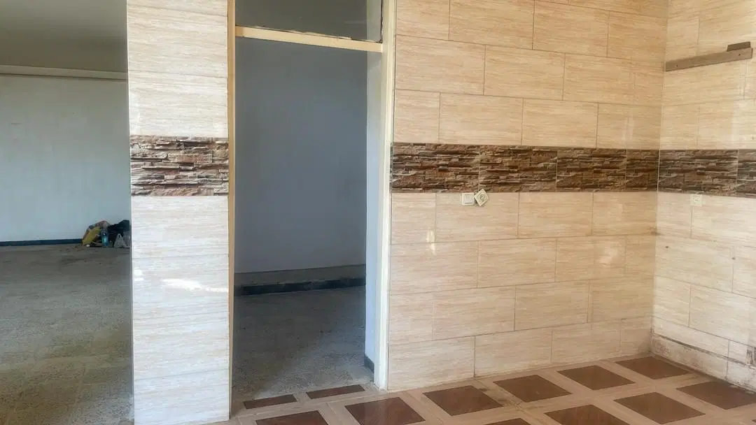 یه دستگاه خانه مستقل و بزرگ