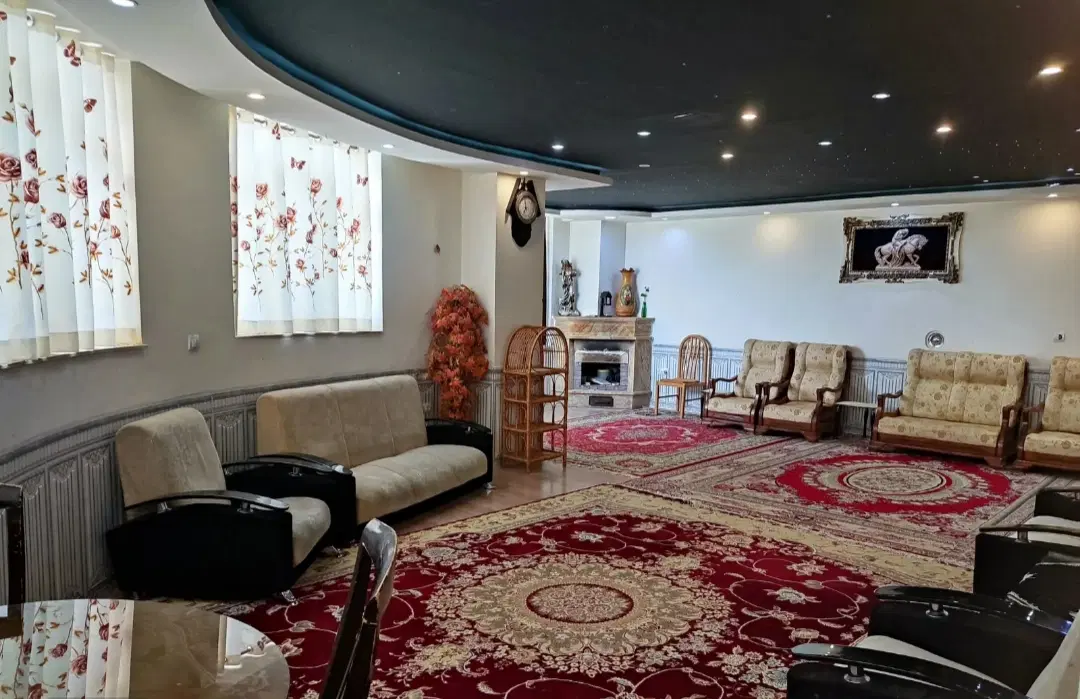 باغ ویلا هزارمتری