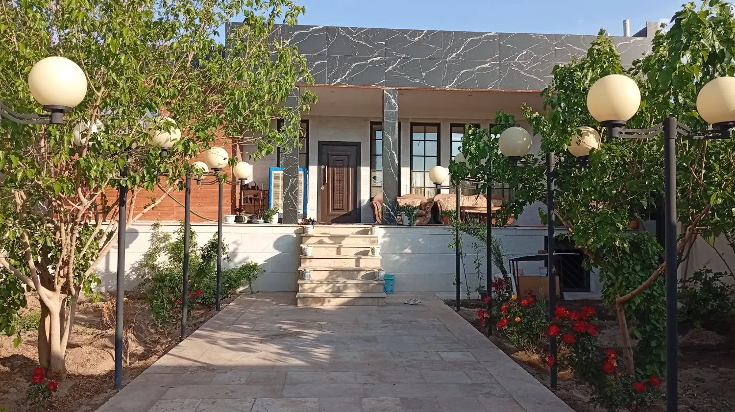 باغ ویلا لاکچری ۳۱۰متر