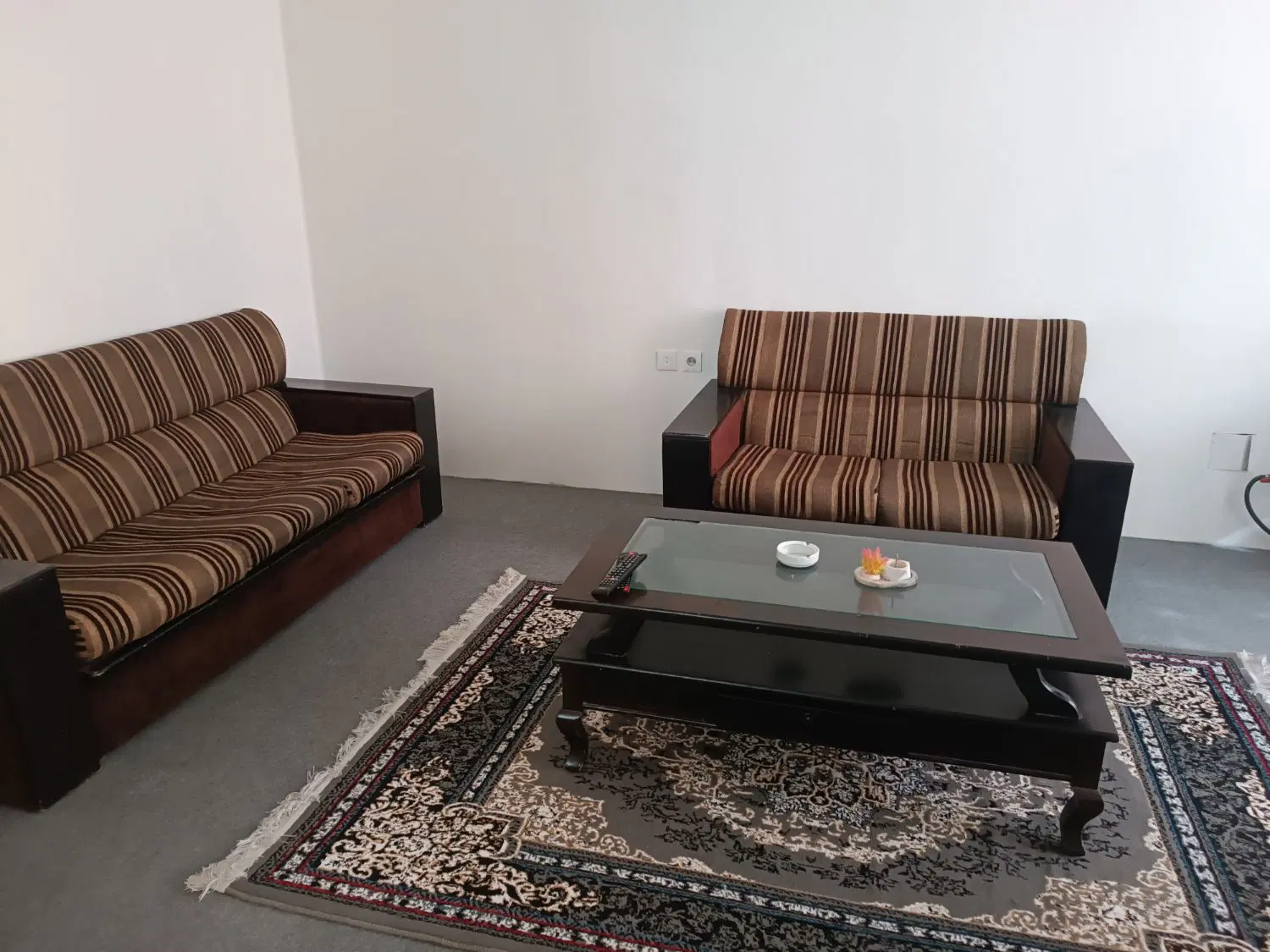 منزل مبله در عفیف اباد