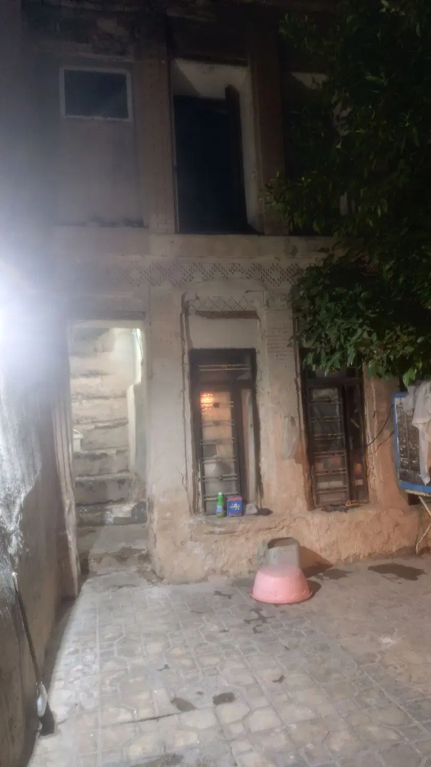 خانه نقلی قدیمی