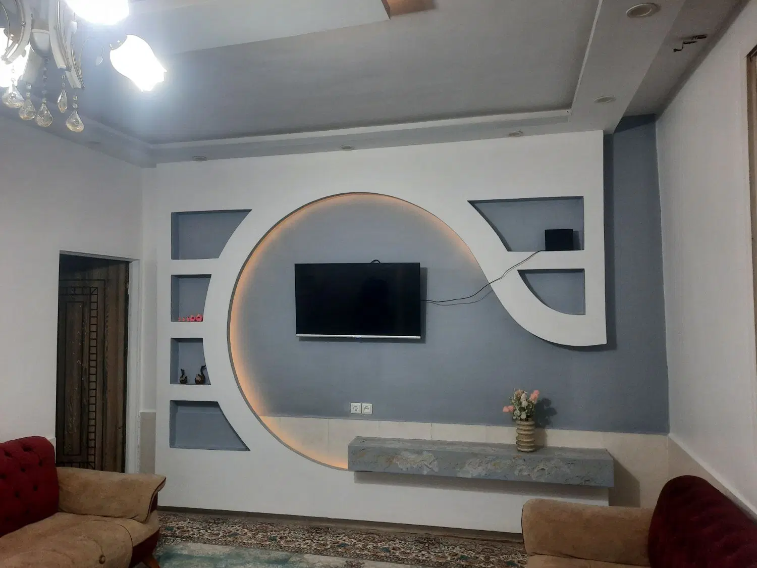 داخل کوچه ۱متری درب توحاشیه میلان ۱۶متری