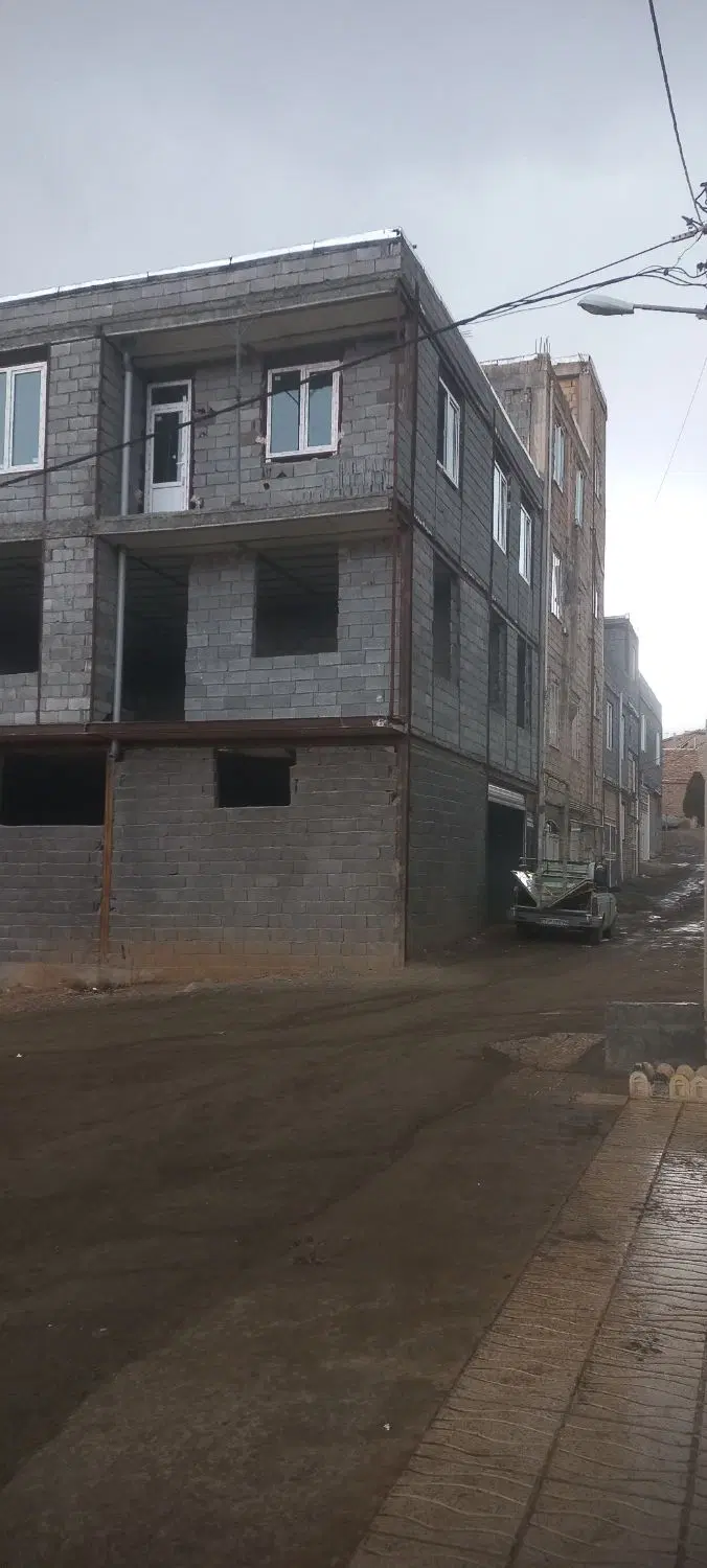 فروش خانه نیمه کاره حسن آباد