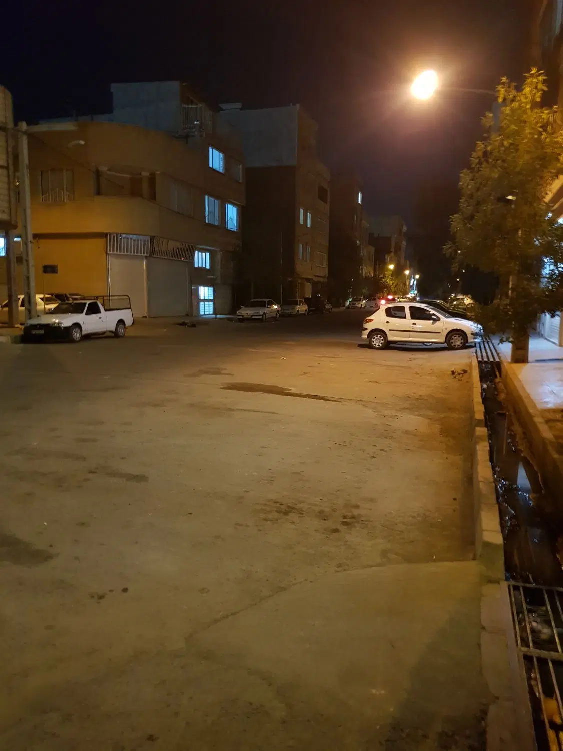 پیش فروش واحد ۱۴۴متری