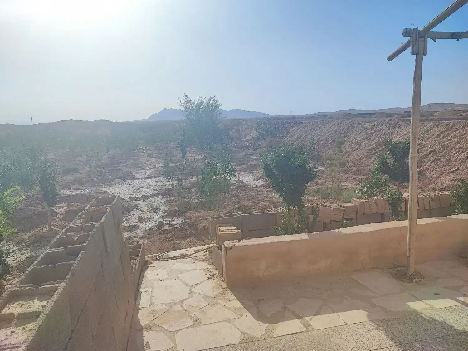 باغ پسته ۱۳۰۰متر