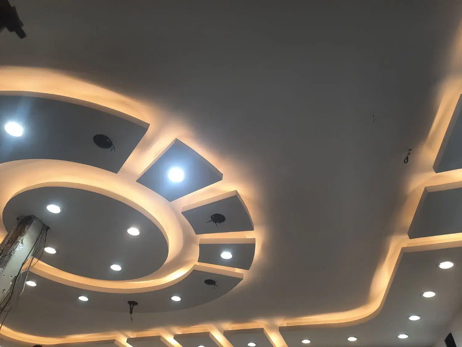 آپارتمان ۸۱متری