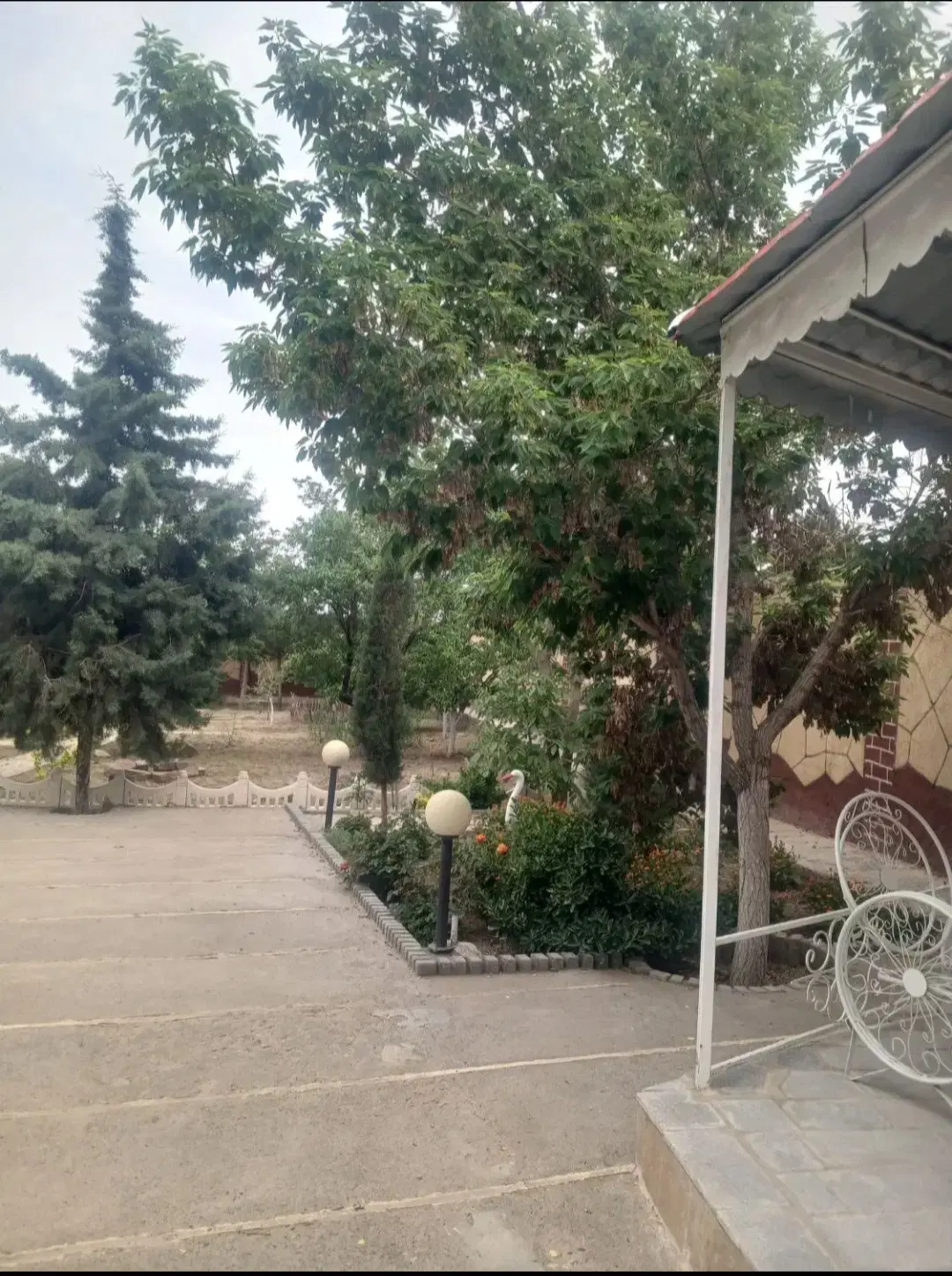 فروش باغ ویلا خیابان بهارستان فناوری برتر کد2722
