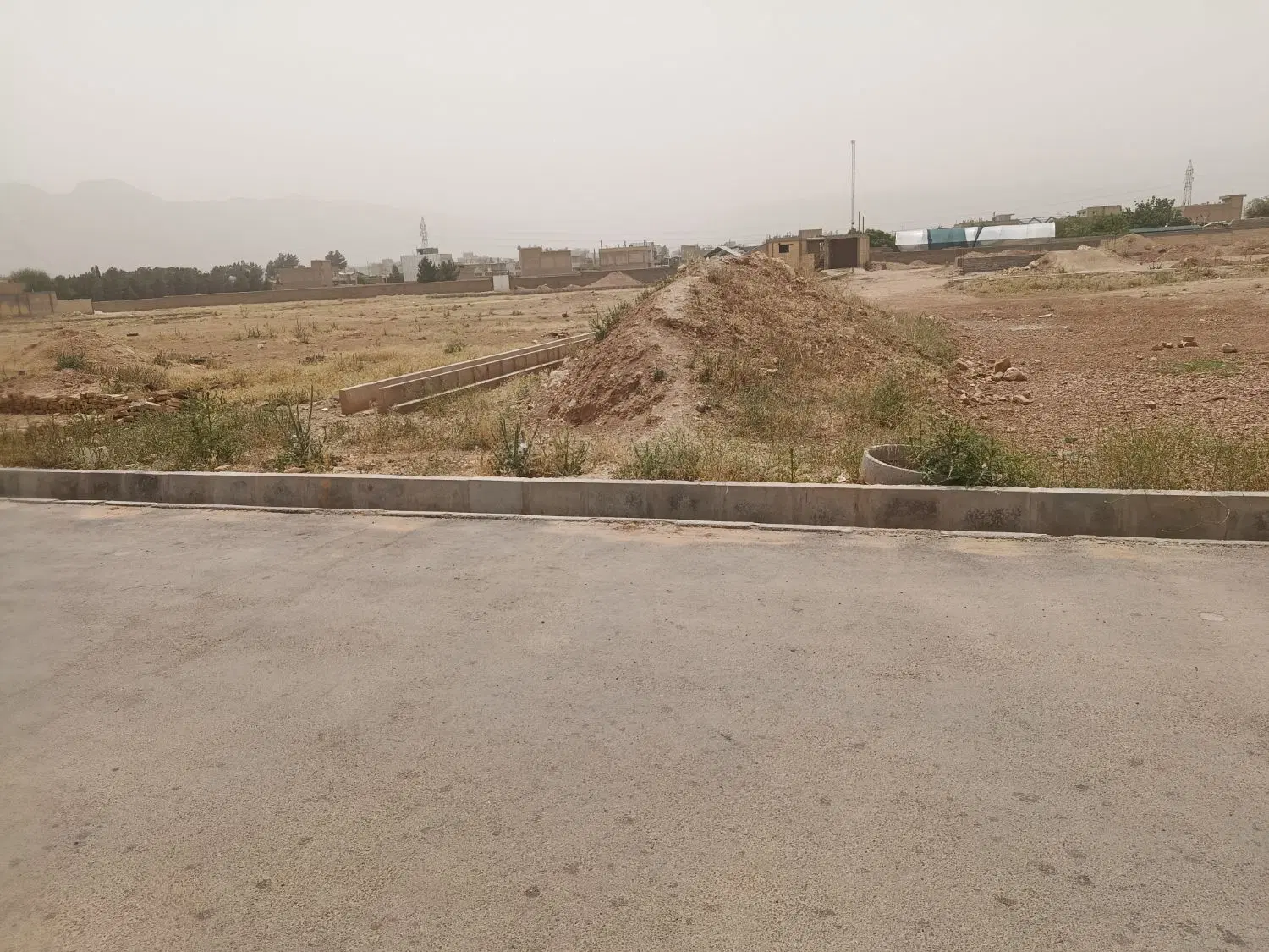 زمین مسکونی تفکیک علمداری  زرقان