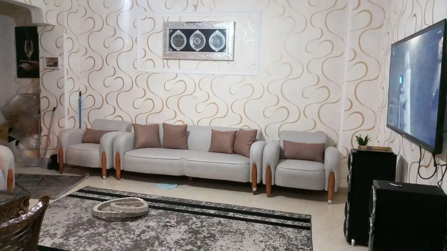 آپارتمان 50متری فول امکانات مالک هستم