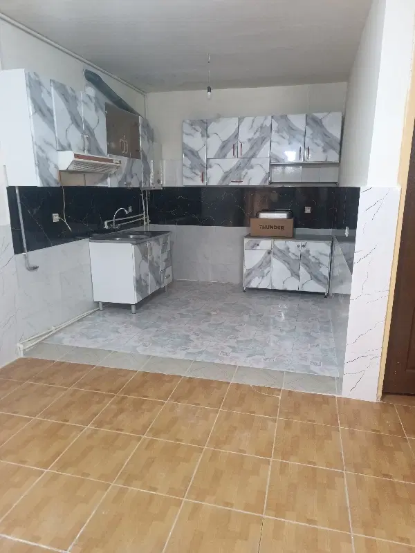 ۷۸متری اطلس غربی