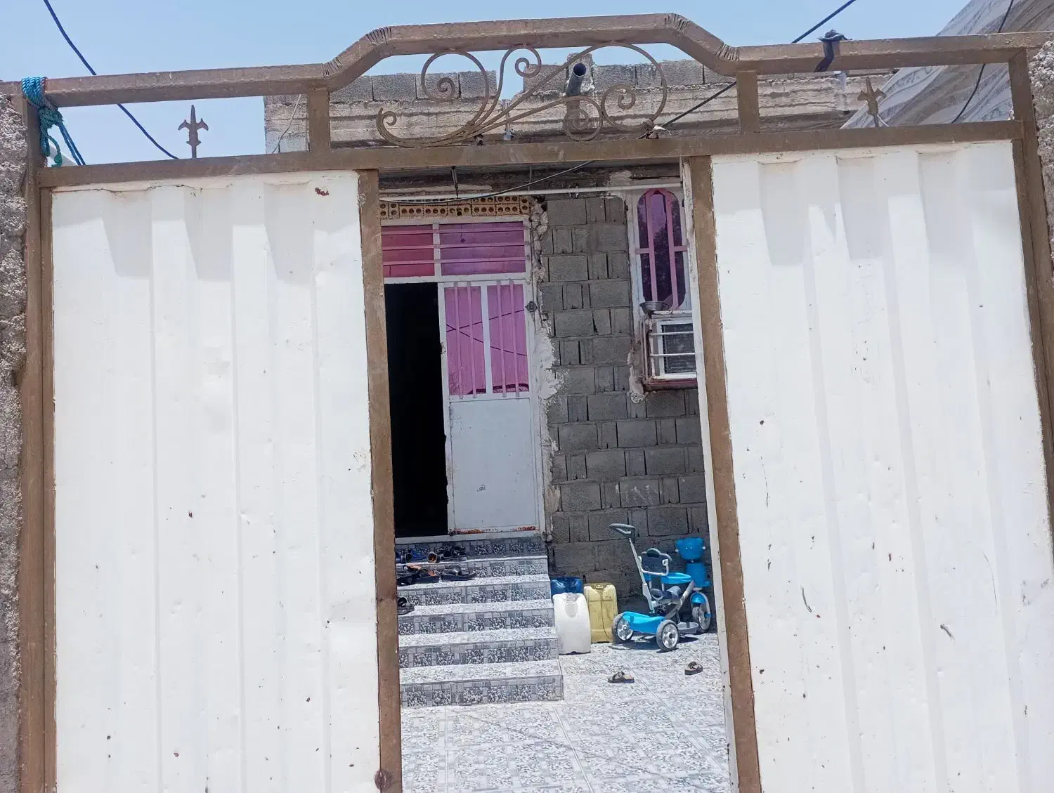 منزل مسکونی