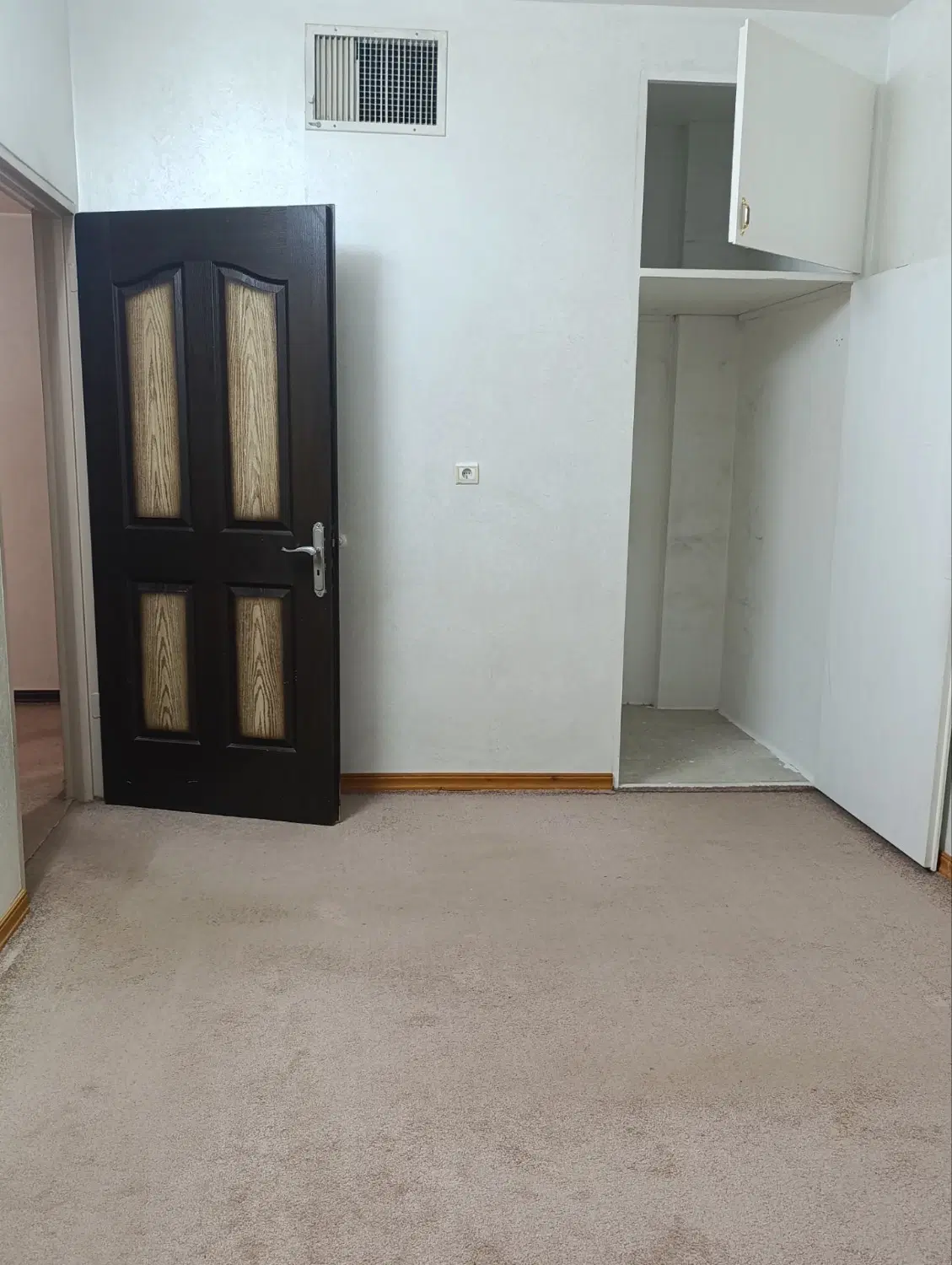 اپارتمان اجاره ای جمهوری