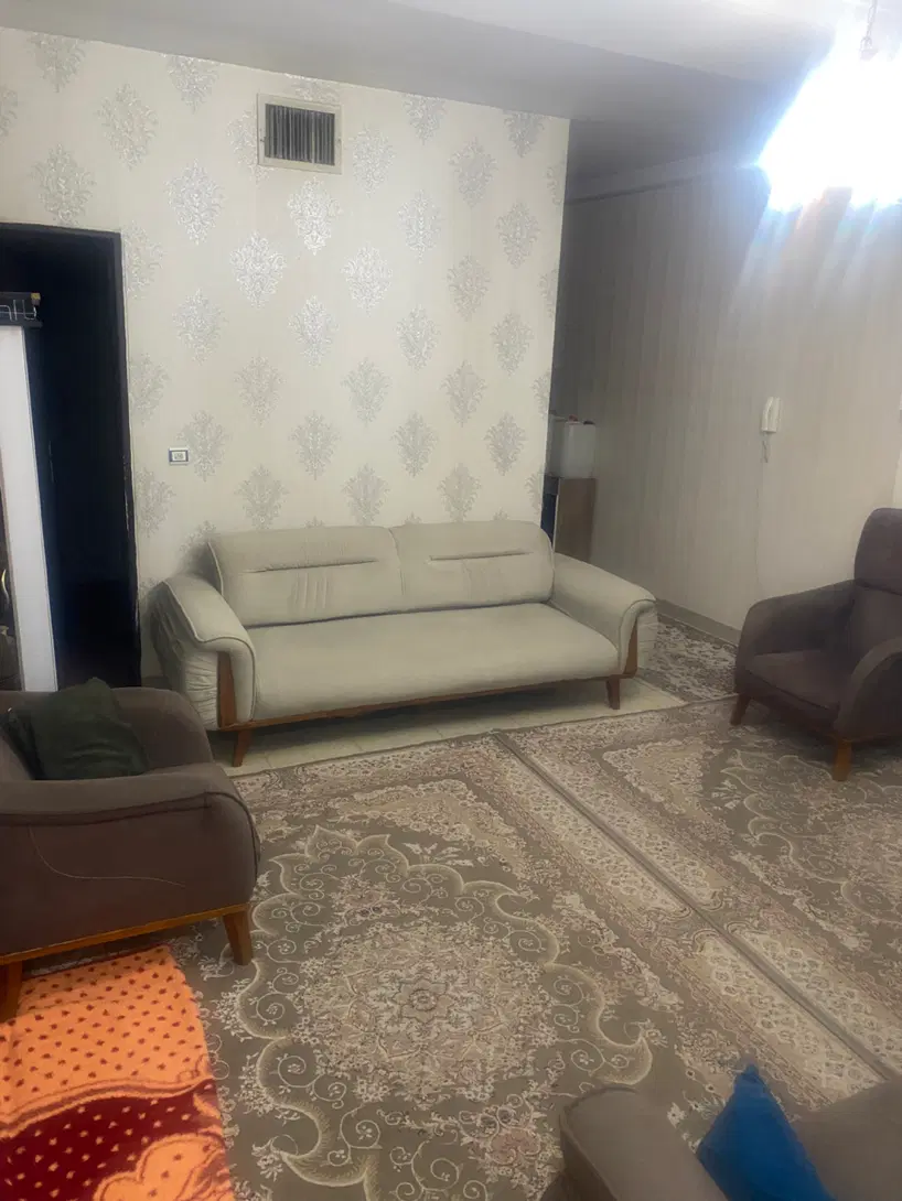 واحد فروشی